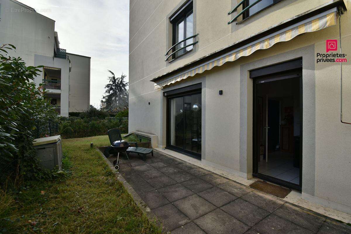 Appartement à TASSIN-LA-DEMI-LUNE