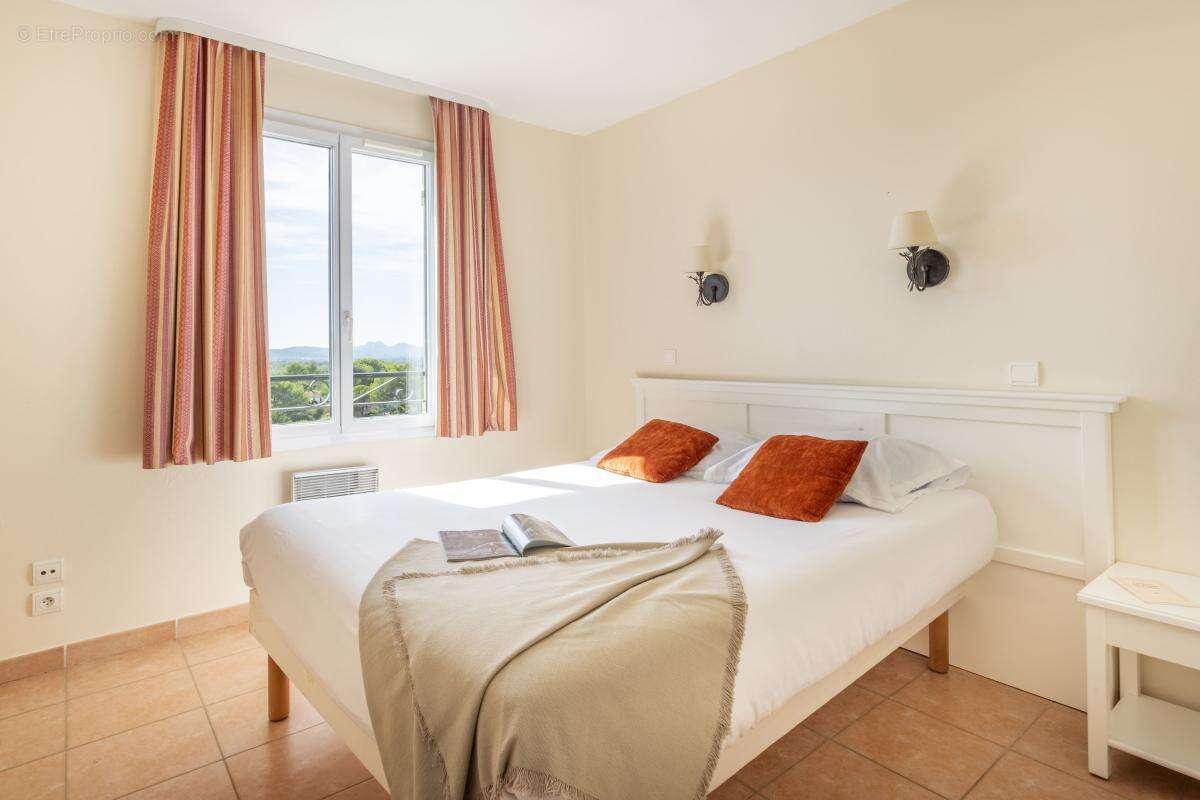 Appartement à MALLEMORT