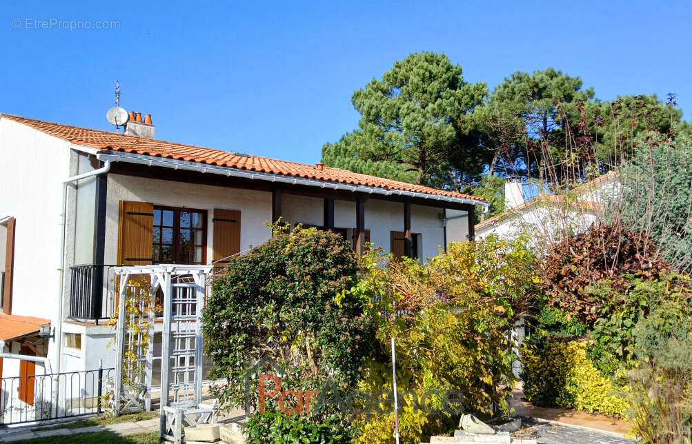 Maison à SAINT-PALAIS-SUR-MER