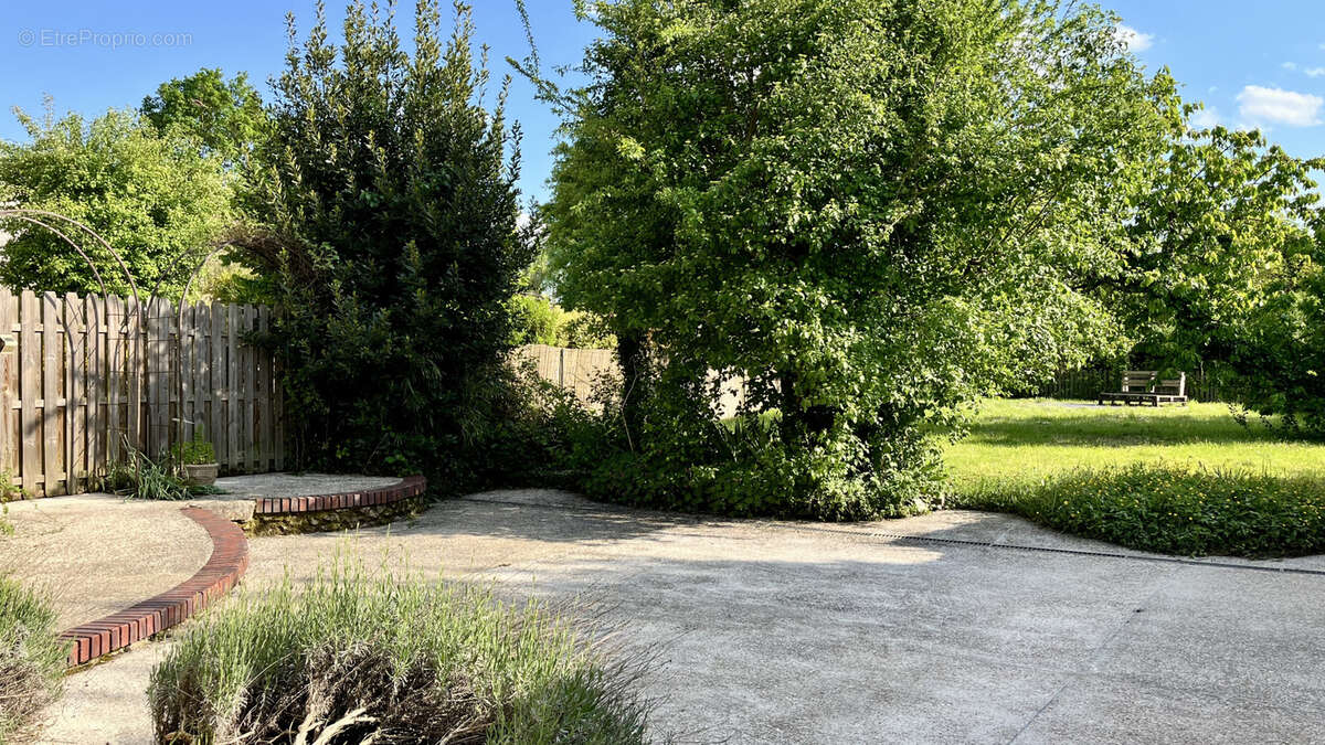 Maison à CHALMAISON