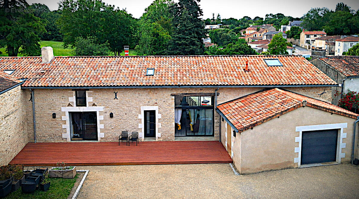 Maison à SMARVES