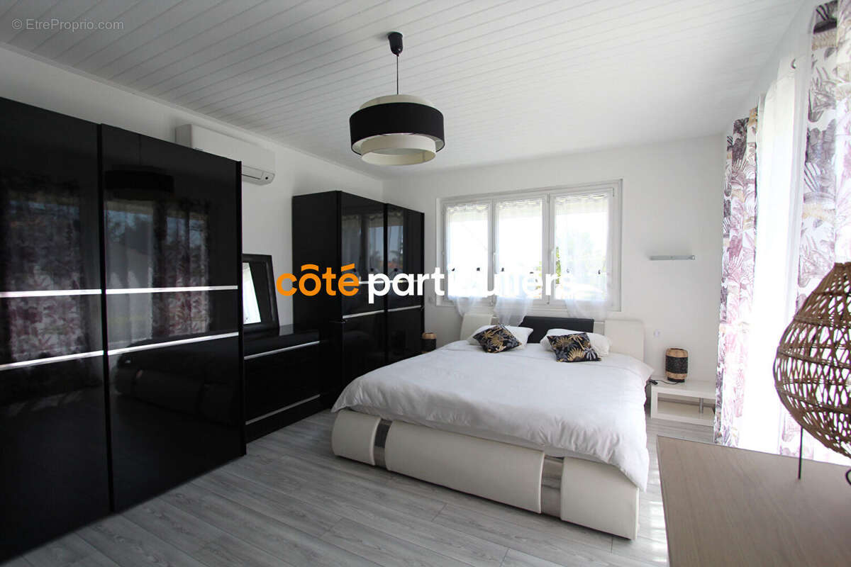 Maison à SAINT-MICHEL-EN-L&#039;HERM