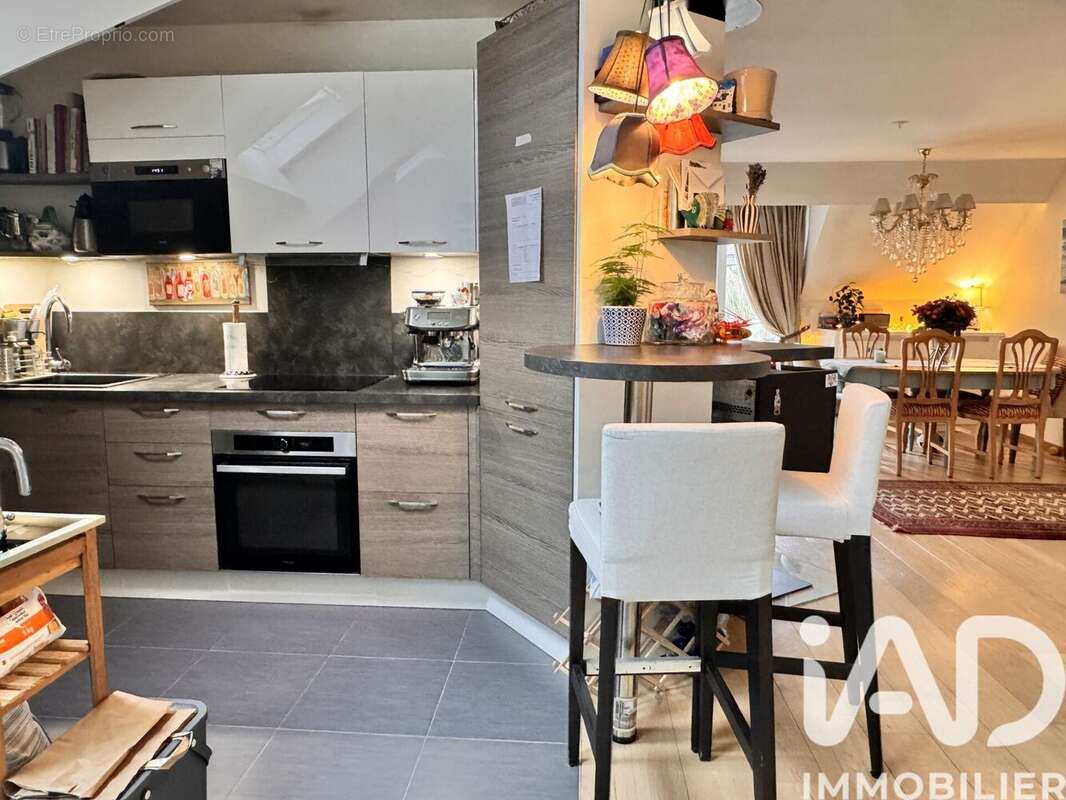 Photo 3 - Appartement à RUEIL-MALMAISON