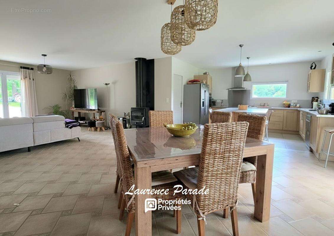 Propriété de charme avec gîte indépendant sur plus de 6 hectares clôturés - photo 12