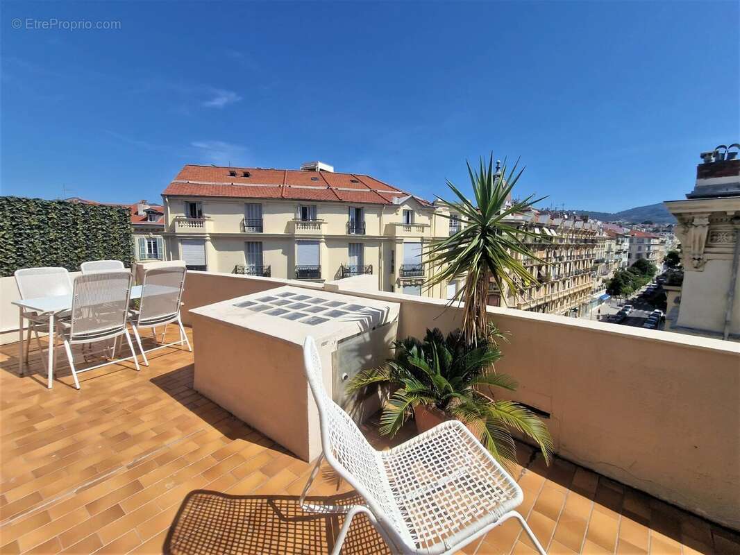 Appartement à NICE