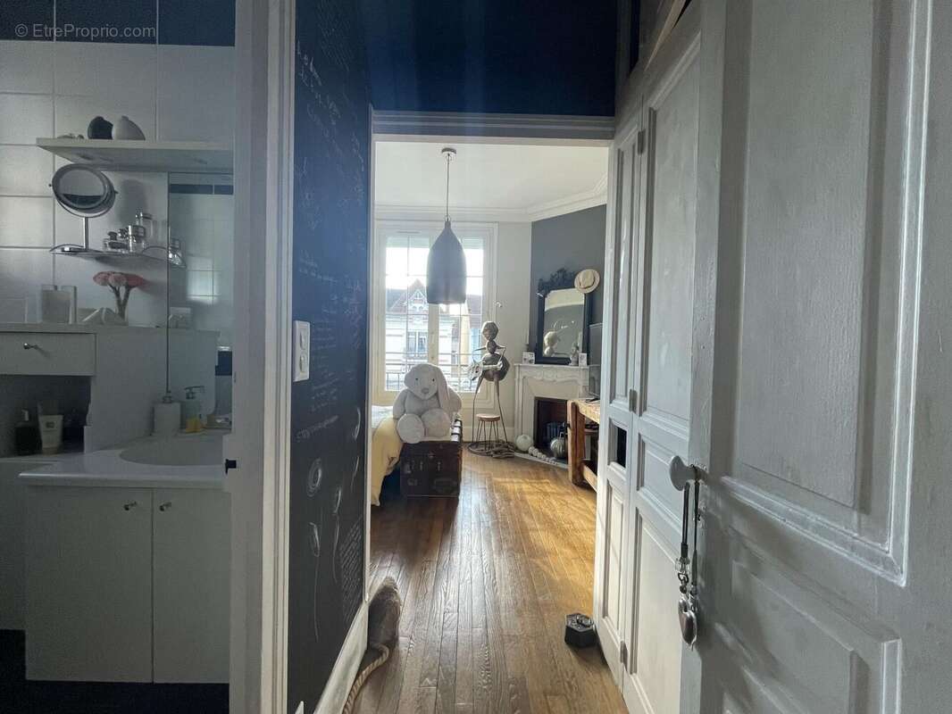 Photo 7 - Maison à MONTLUCON