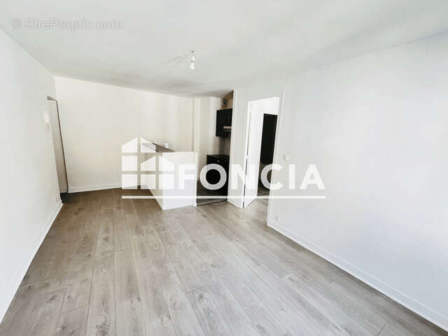 Appartement à ARPAJON
