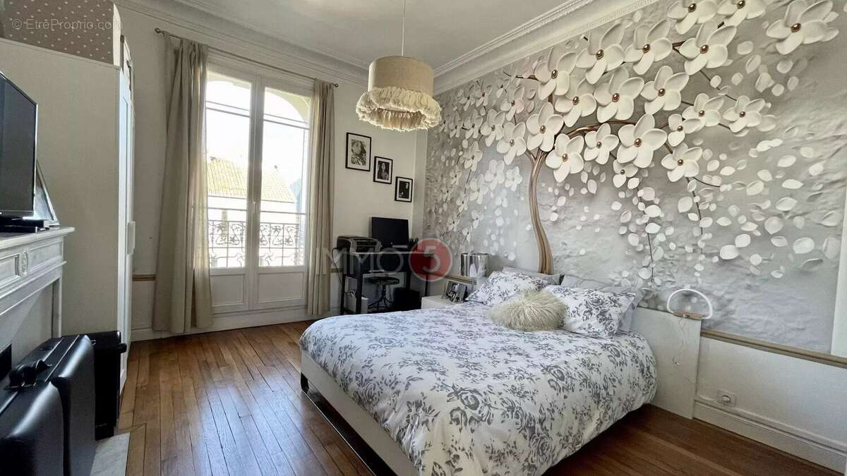 Appartement à LE RAINCY