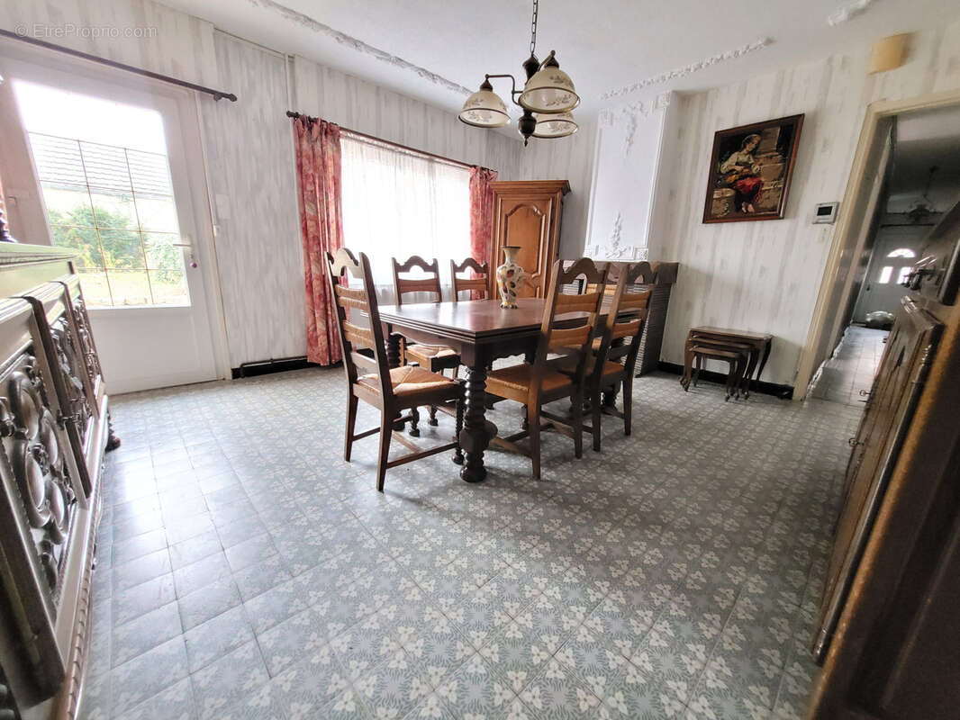 Maison à SAINS-EN-GOHELLE