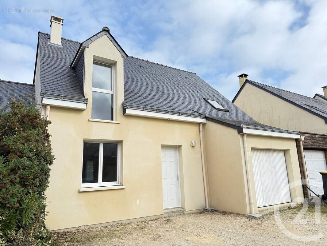 Maison à BOUCHEMAINE