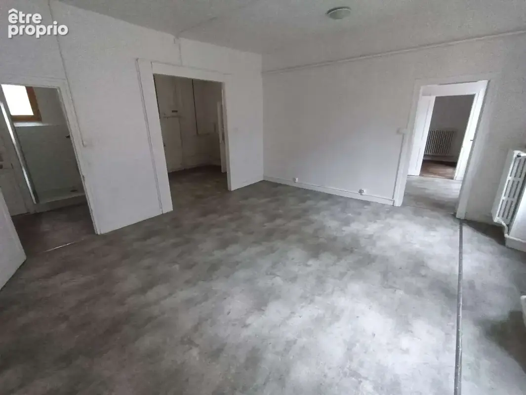 Appartement 330 m² à Tulle  - photo 1473