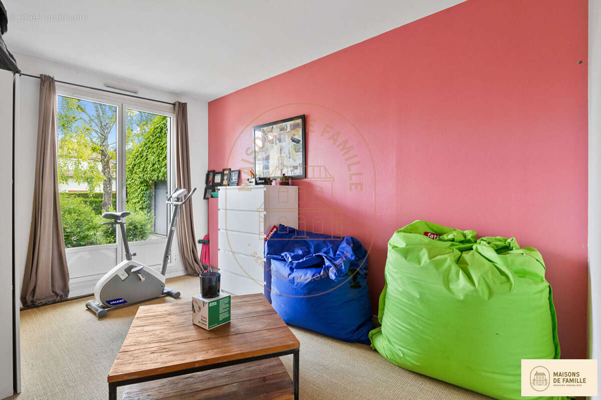 Maison à LOUVECIENNES