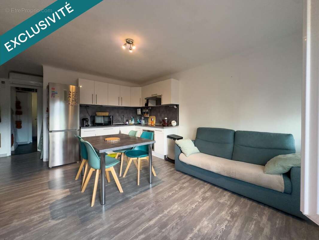Photo 2 - Appartement à SAINT-LAURENT-DU-VAR