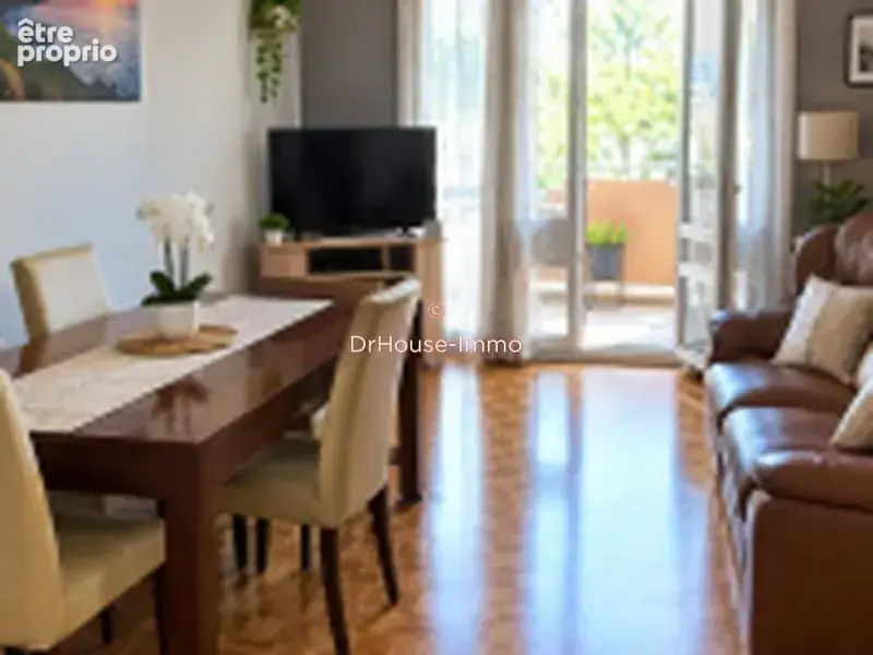 Appartement 5 pièces 82 m² à vendre à Onet-Le-Chateau (12850) - photo 2