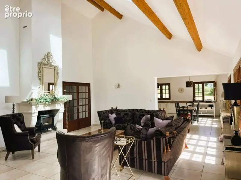 Villa  3 chambres sur un grand parc avec vue, endroit calme - photo 5