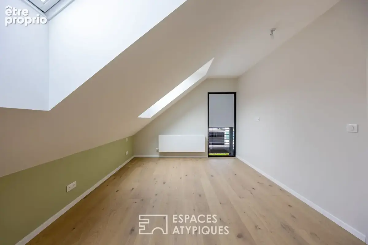 Loft contemporain en duplex et sa terrasse dans une ancienne friche industrielle - photo 8
