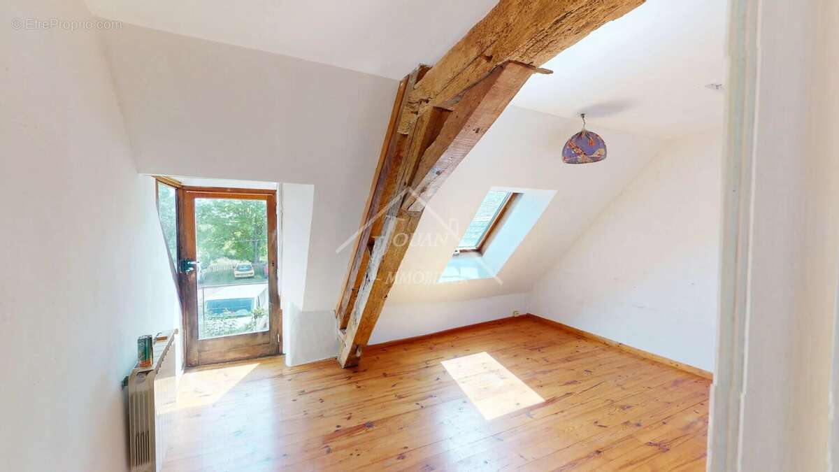 Longère 4 chambres sur 700 m² de jardin, Autry-Issard - photo 9
