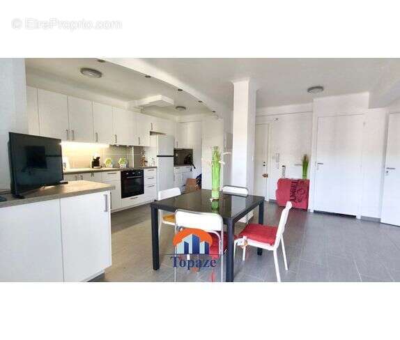 Appartement 48 m² à Saint-Raphael  - photo 3