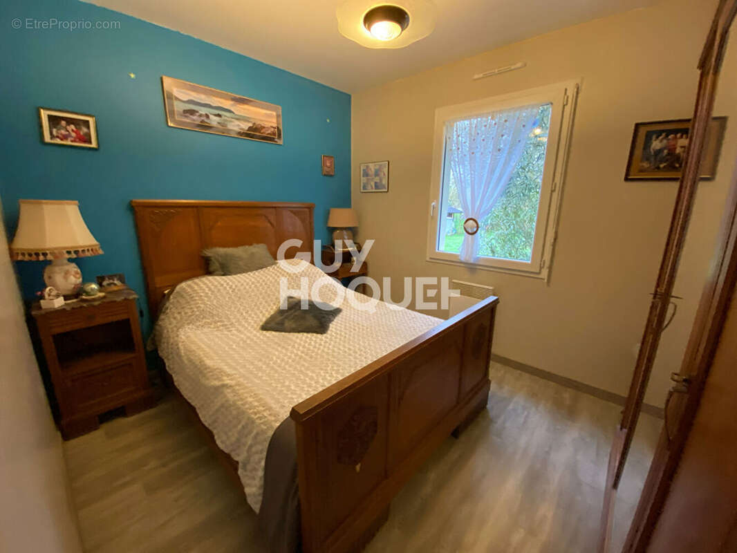 Maison à LE POIRE-SUR-VELLUIRE