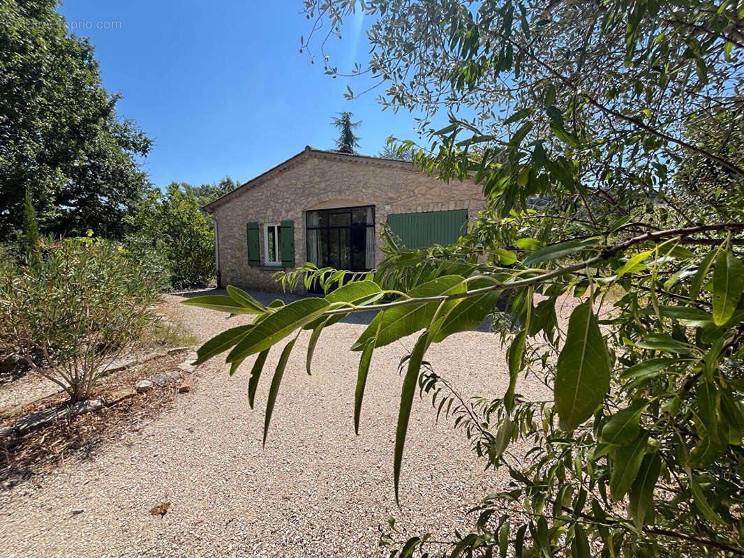 Maison Vaison La Romaine 6 pièce(s) 140 m2 - photo 3