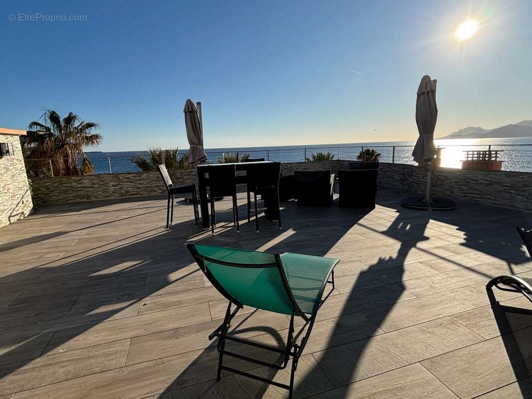 Appartement à CANNES