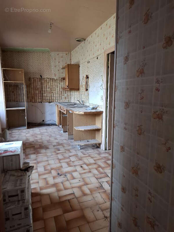 Maison à SAINT-MARTIN-DE-VALAMAS