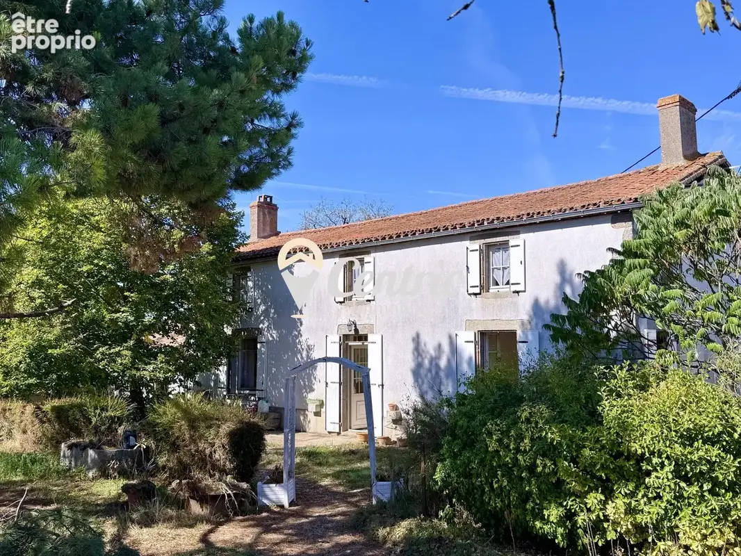 Maison 6 pièces 148 m² à vendre à Bressuire (79300) - photo 2
