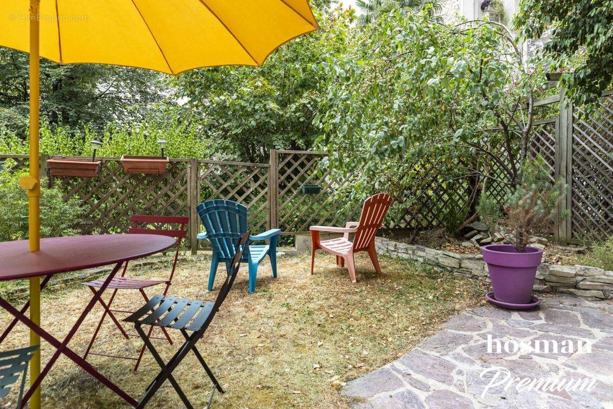 Duplex de 100 m2 avec jardin privatif de 51 m² – À deux pas des Buttes-Chaumont - photo 2