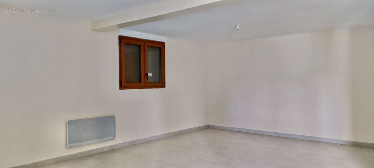 Maison à SAINT-MARTIN-DU-TERTRE