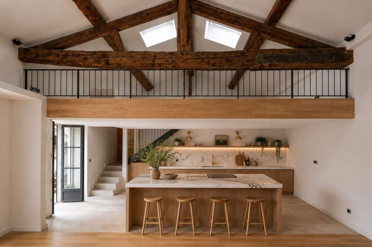 Maison à SAINT-GENIS-LAVAL