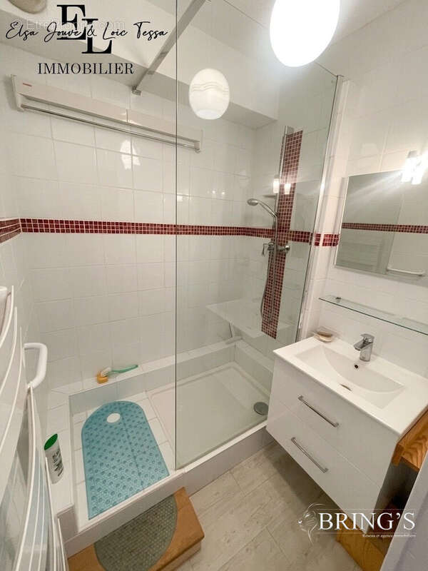 Appartement à LA CLUSE