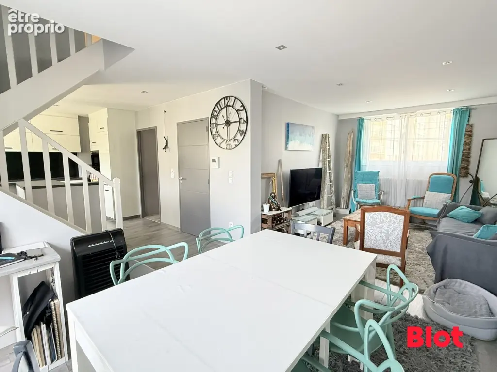 Maison 7 pièces 158 m² à vendre à Saint-Jacques-De-La-Lande (35136) - photo 4