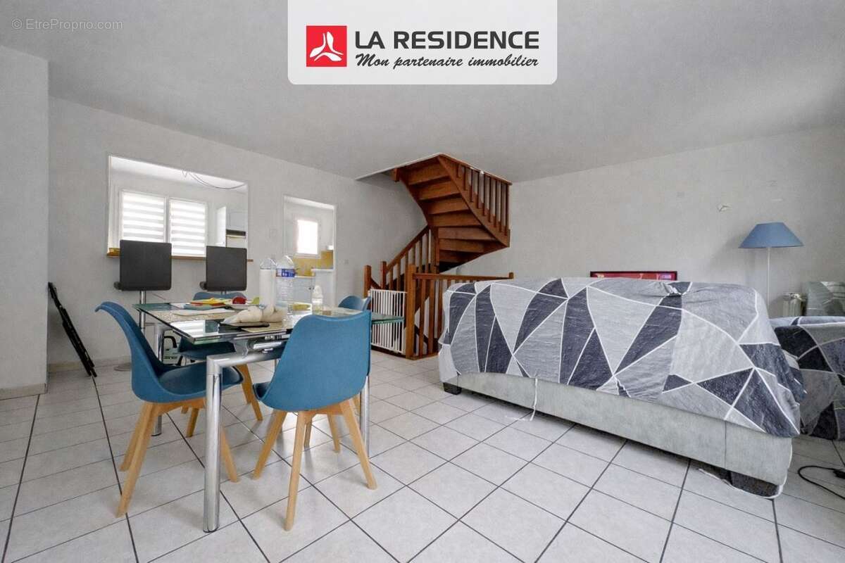 Maison à CARRIERES-SOUS-POISSY