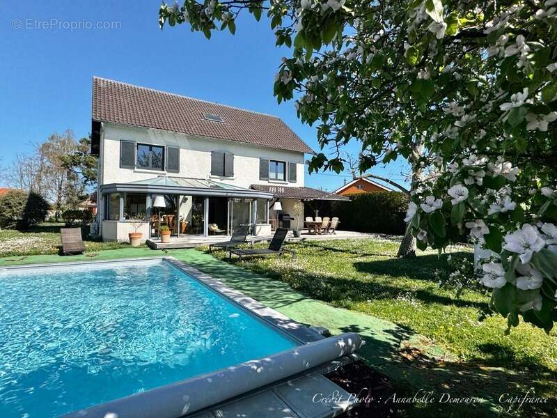 Maison à SAINT-BONNET-PRES-RIOM