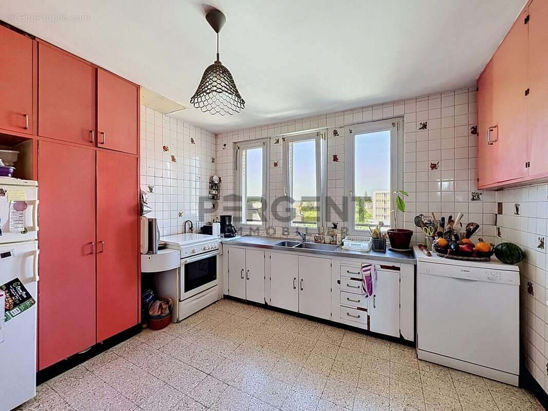 Appartement à CHARLEVILLE-MEZIERES