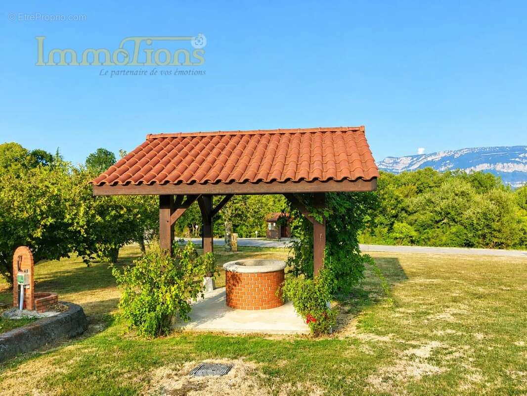 Maison familiale 189 m² avec piscine, garage de 82 m² et vue dégagée - photo 4
