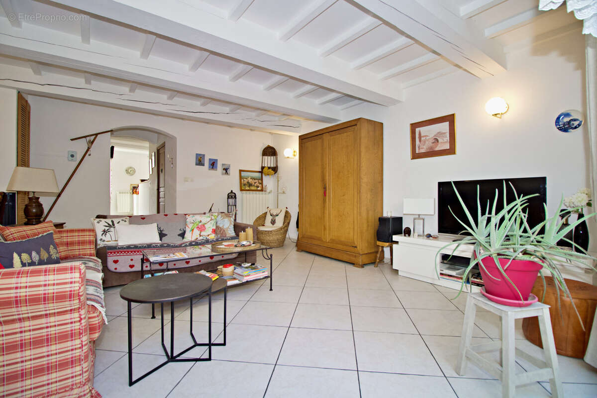 Maison à LEZIGNAN-CORBIERES