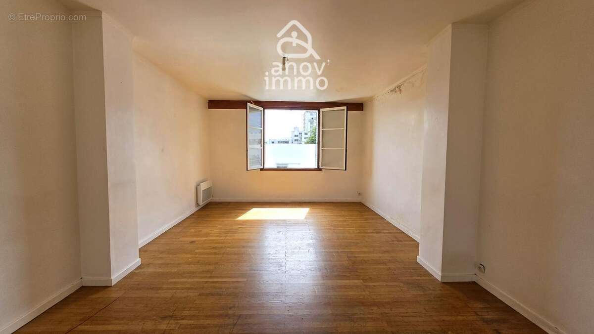 Appartement 80 m2 dernier étage - à rénover - idéal investis - photo 2