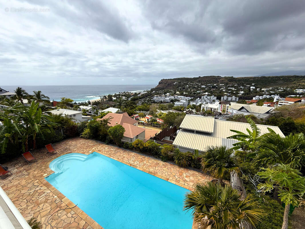 Superbe villa 350 m2 Boucan Canot vue mer - photo 2