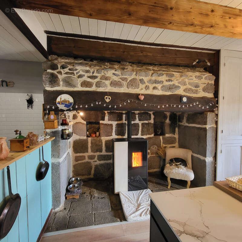 Maison à SAINT-SATURNIN