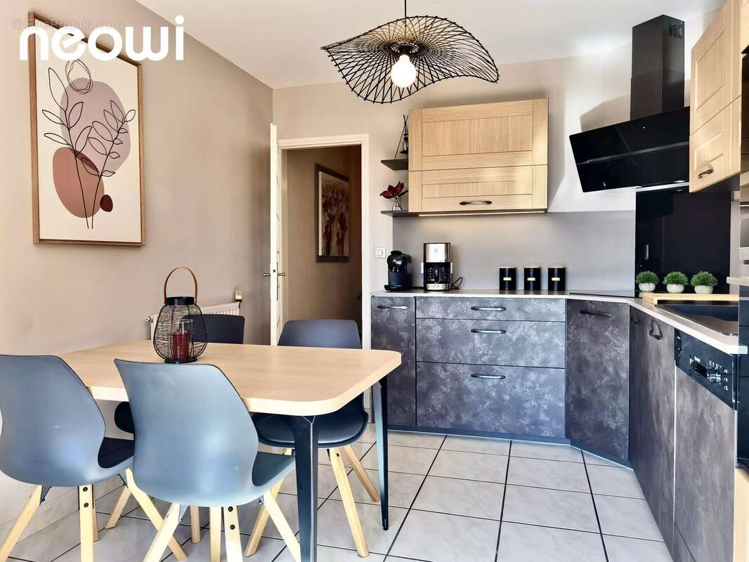 Rare : maison d’architecte lumineuse avec vie de plain-pied aux portes d’aurillac - photo 6