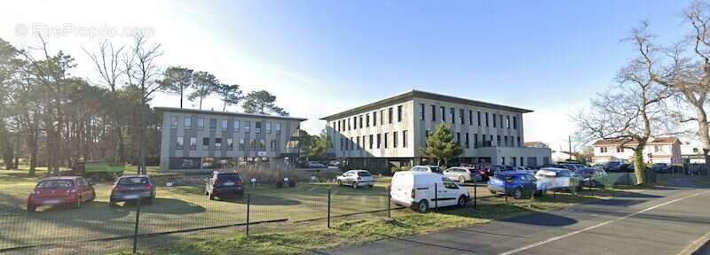 Commerce à LA TESTE-DE-BUCH