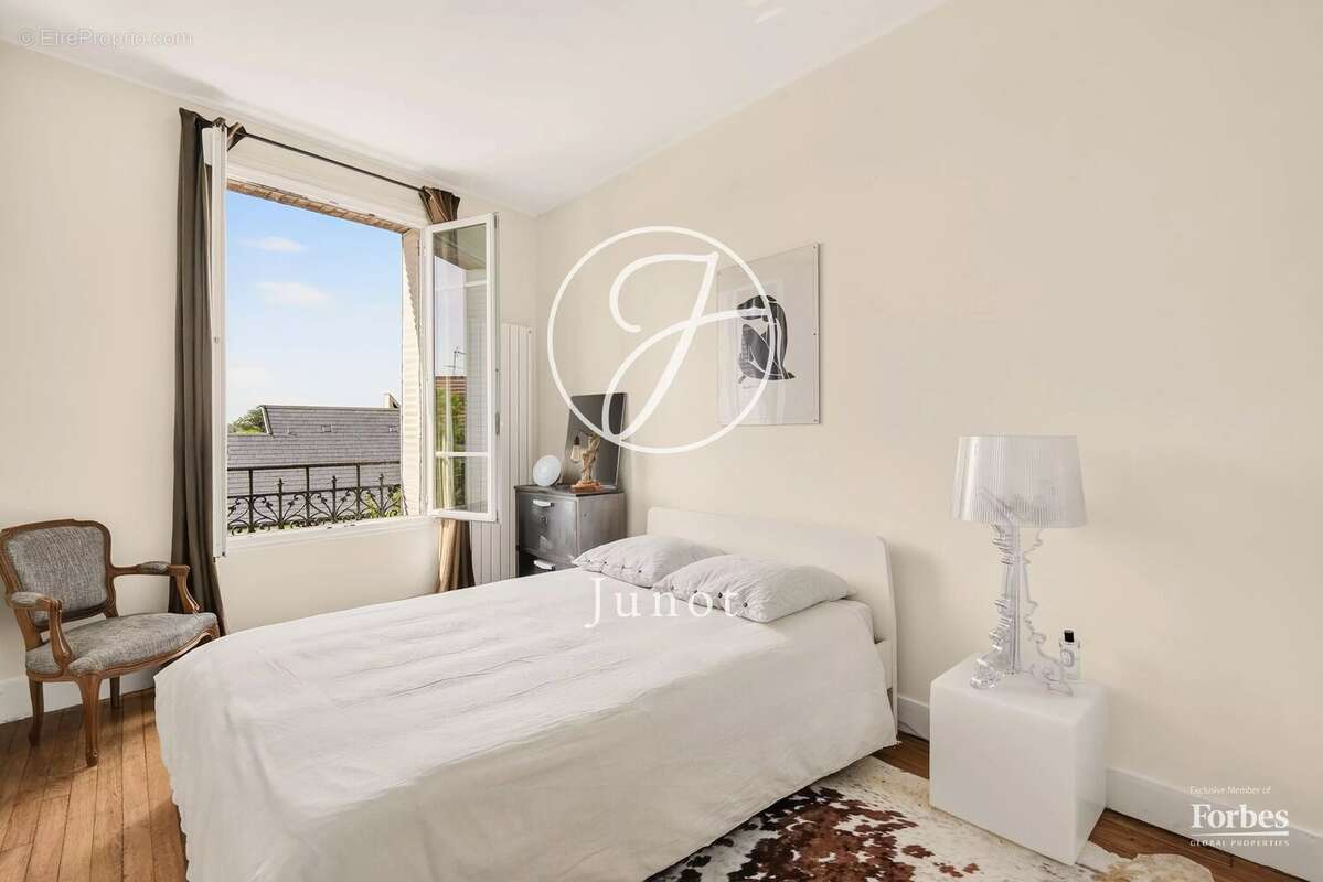 Appartement à SAINT-CLOUD