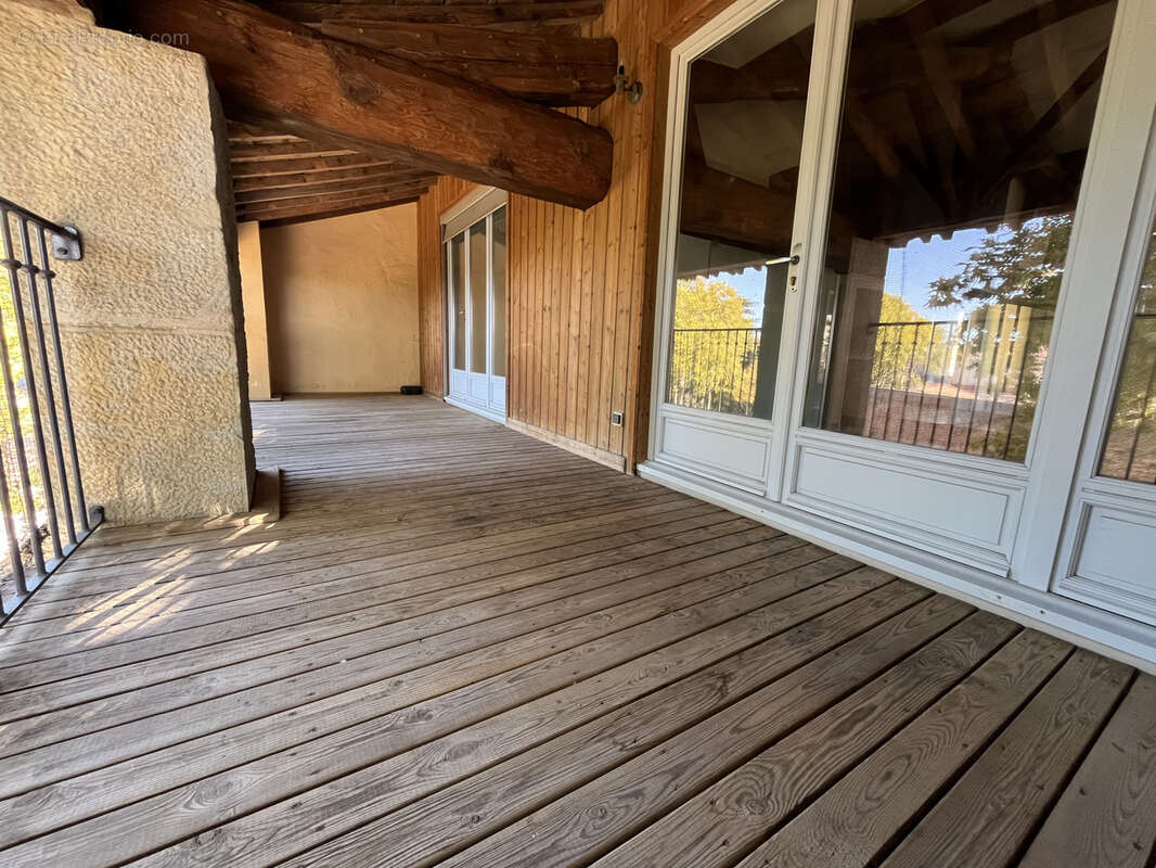 Appartement à CARCASSONNE