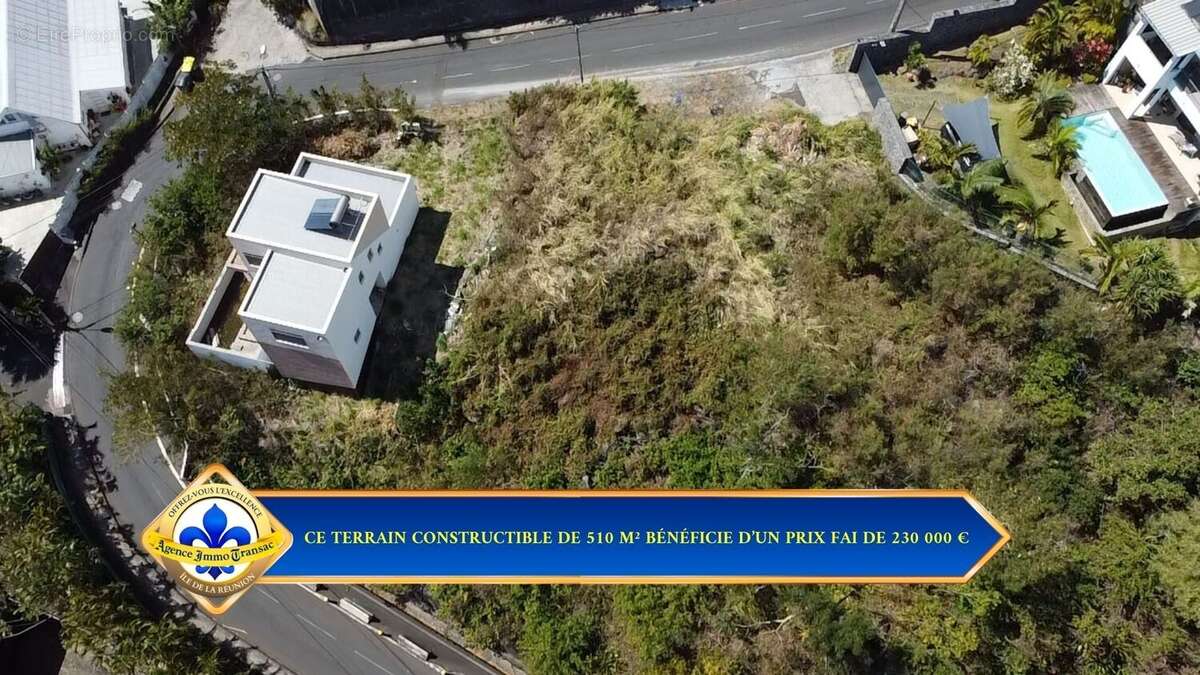 Terrain à SAINT-DENIS