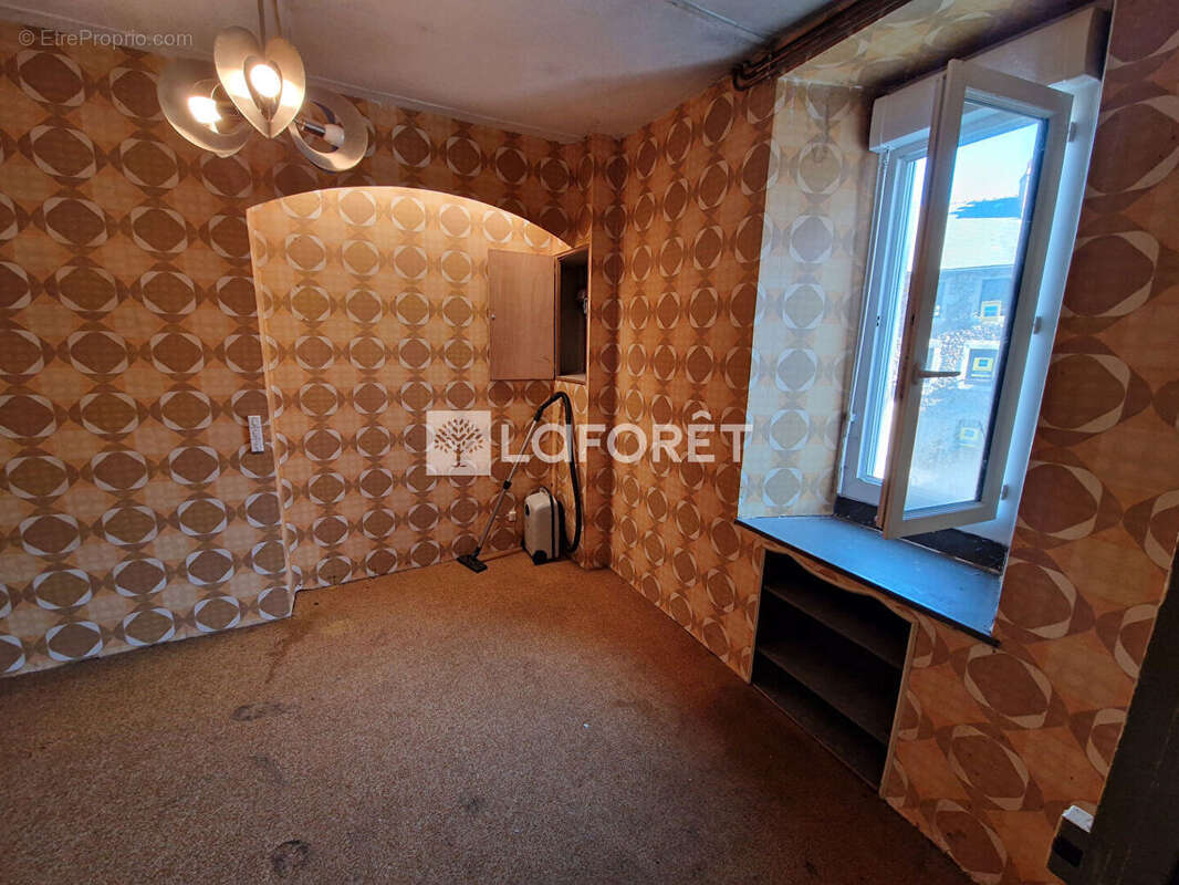 Maison à LE MONASTERE