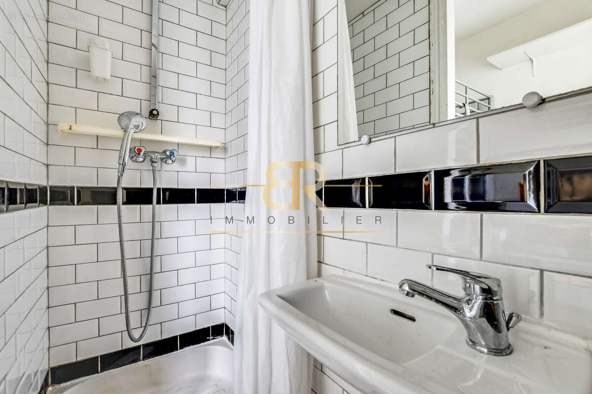 Appartement à PARIS-12E