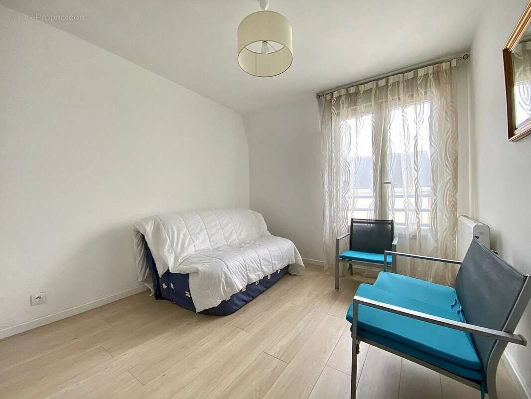 Appartement à LE PLESSIS-TREVISE