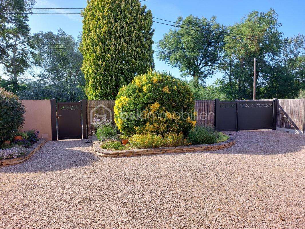 Maison à VILLENEUVE-TOLOSANE