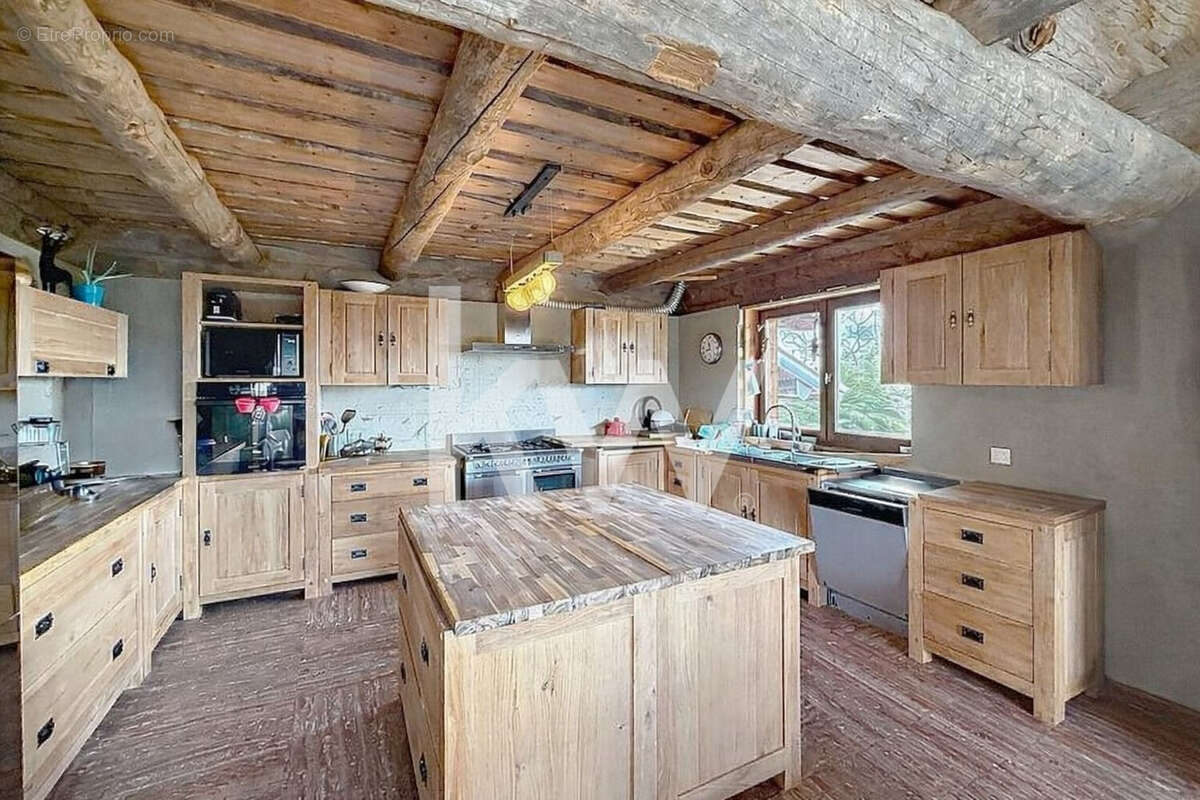 Maison à LE SAPPEY